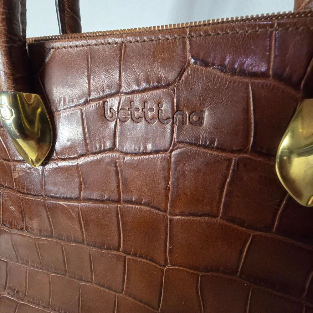 Vintage Bettina Leather Alligator Handbag - Picture 13 of 16